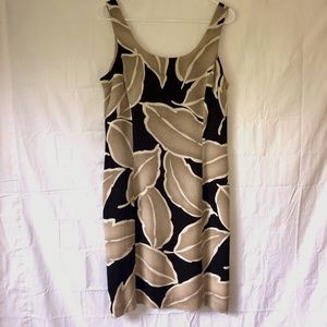 Sleeveless Leaf-Print Shift Dress, Jones NY, size 10